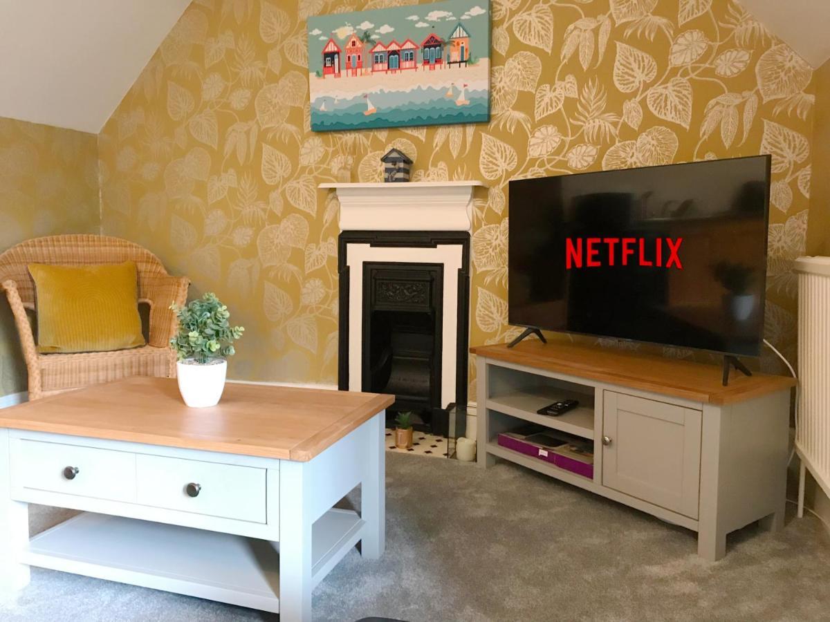 The Beach Hut - 1 Bedroom Apartment Near The Beach Bournemouth Exterior foto